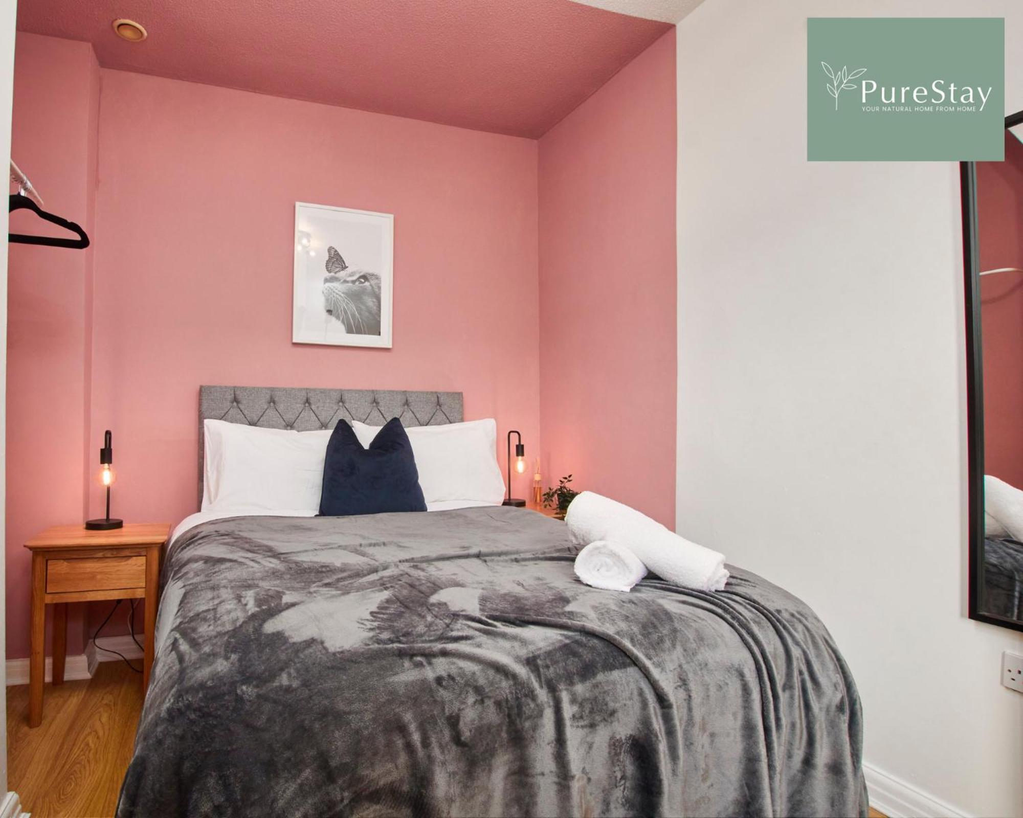 Big Contractor House With 6 Beds & Free Parking By Purestay - 7 Night Min! * Manchester